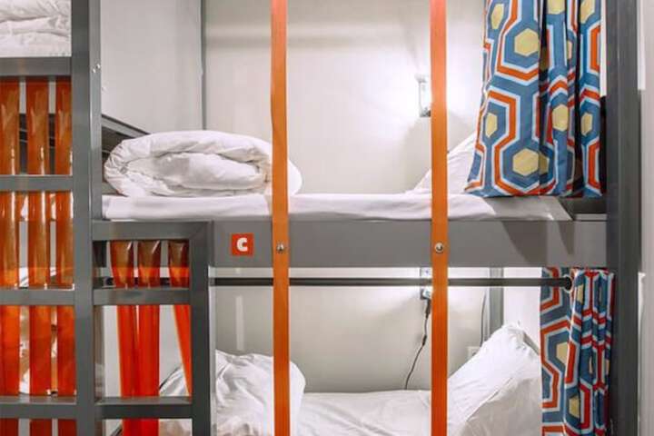 Room 13 of 48