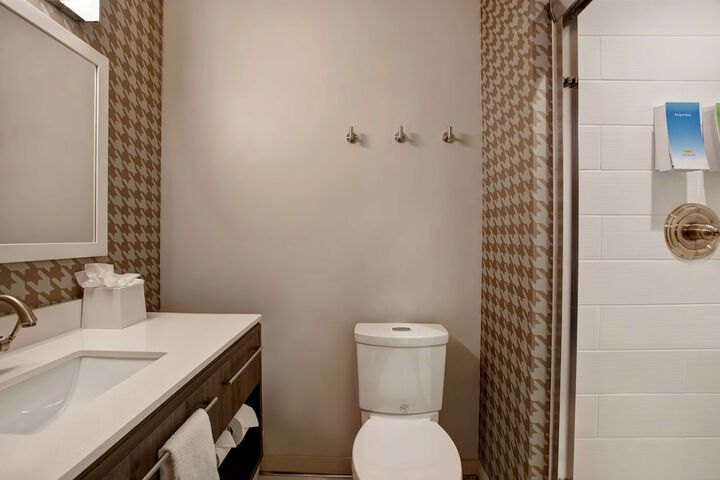 Bathroom shower