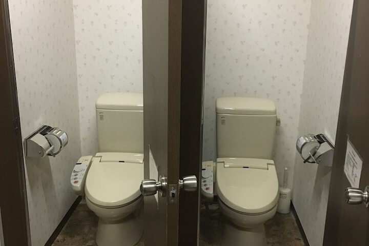 Room 7 of 30