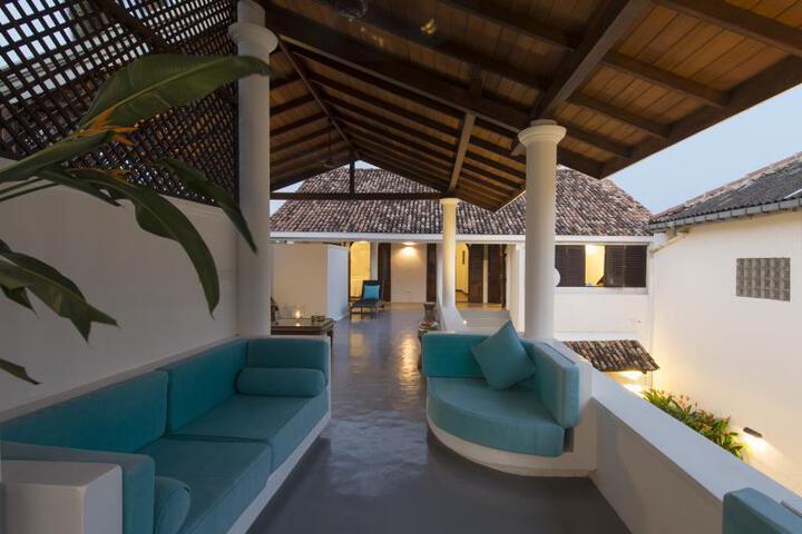 Terrace/Patio 1 of 5