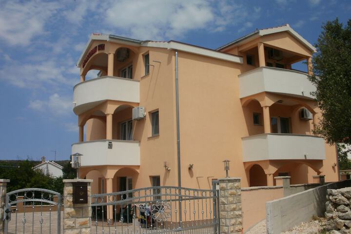 Hotel 48 of 51