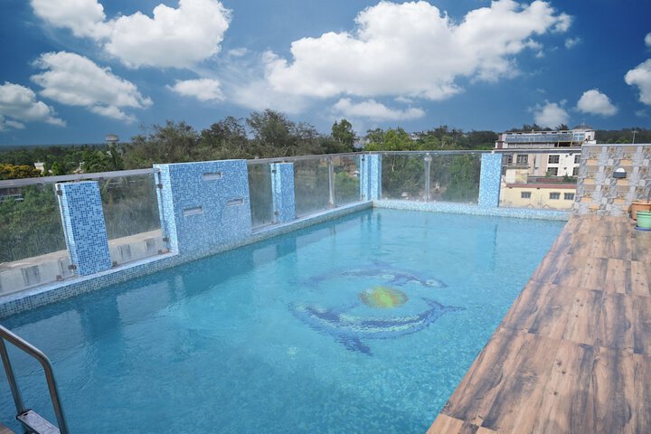 Pool 72 of 114
