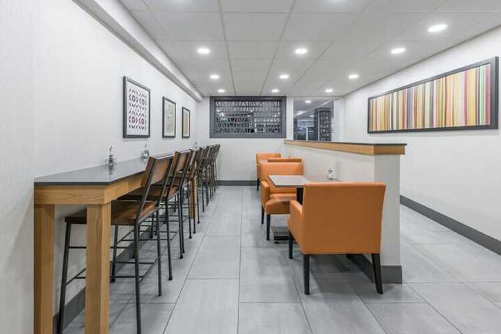 Breakfast/Coffee Service 38 of 63