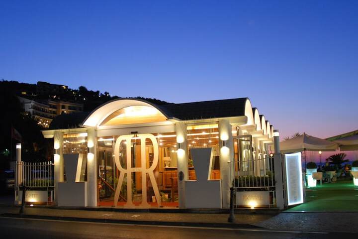 Hotel 65 of 71
