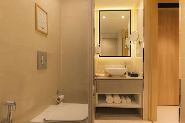 Room 26 of 51