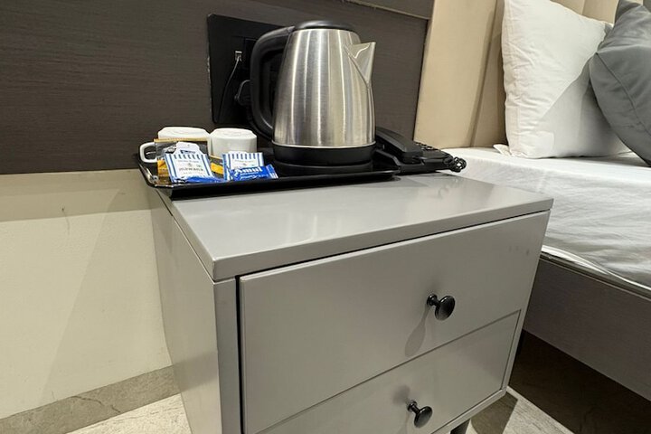 Room 18 of 65