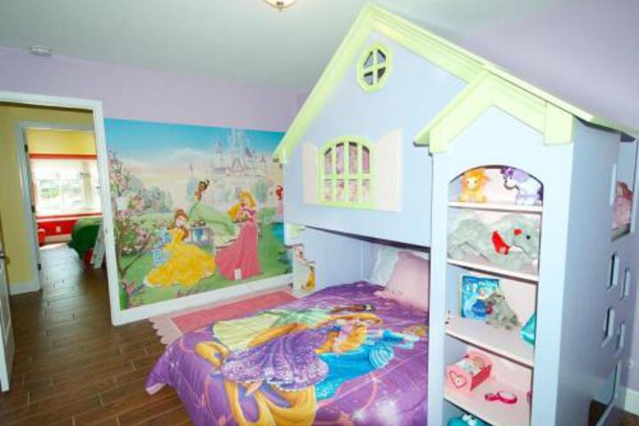 Photo 4