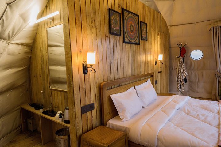 Room 7 of 15