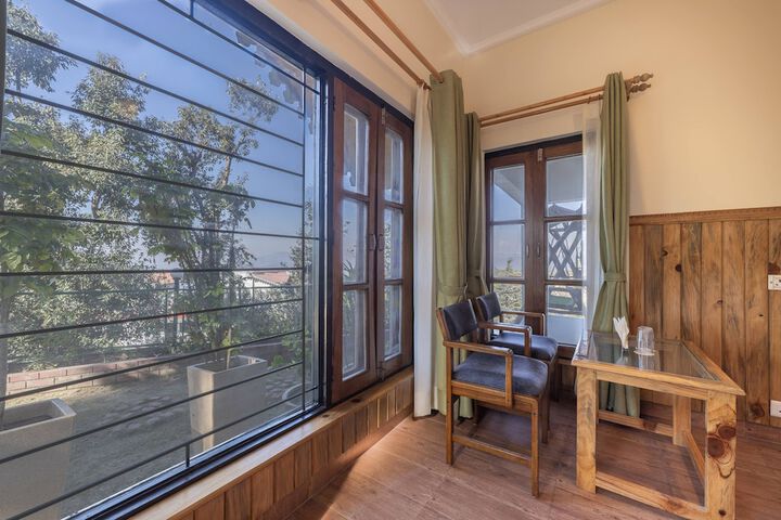 Room 29 of 61