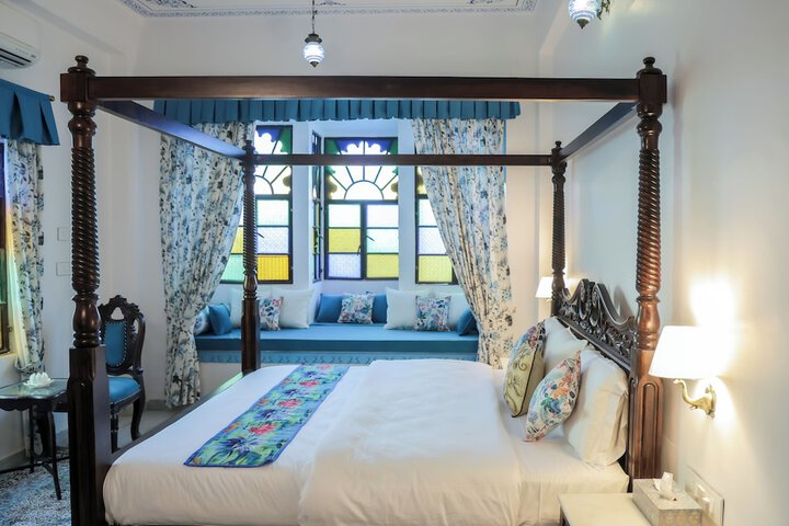 Room 3 of 22