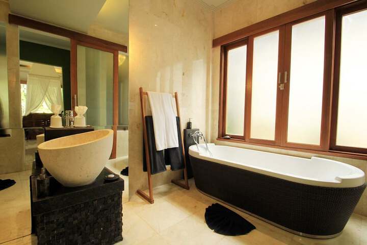 Room 42 of 63