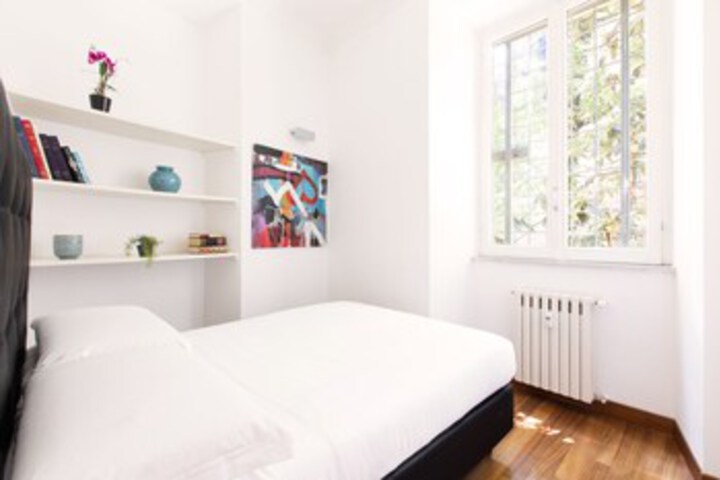 Room 20 of 31
