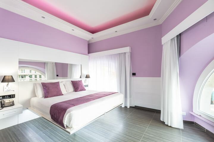 Room 46 of 142