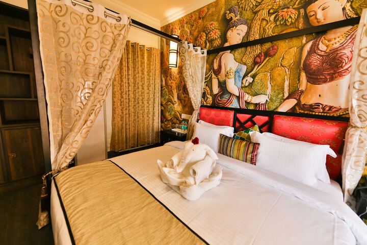 Room 14 of 85