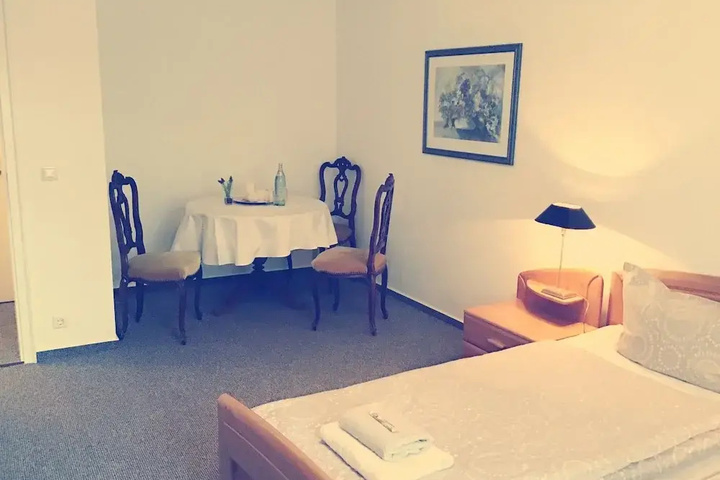 guest_rooms