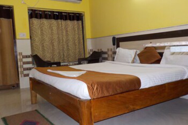 Room 14 of 23
