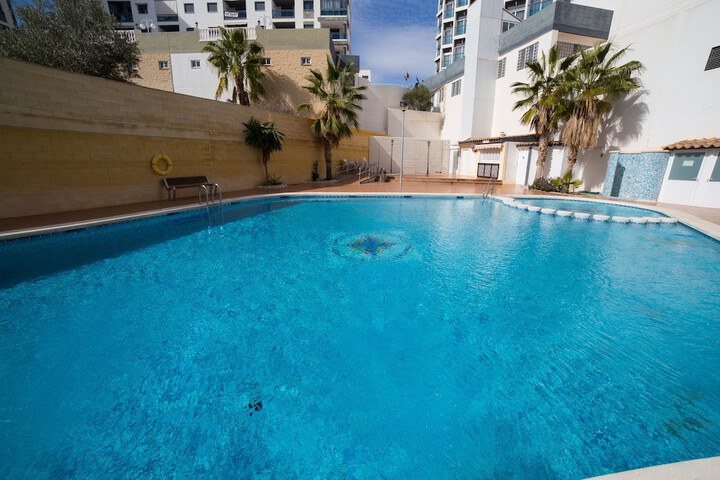 Pools & Facilities