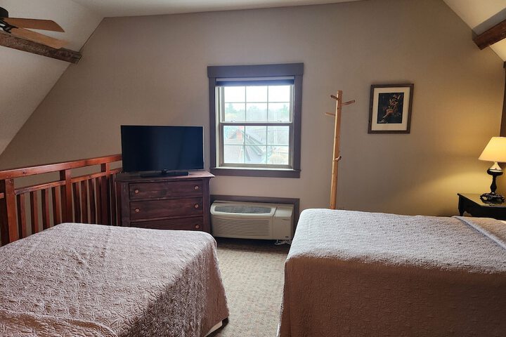 Room 119 of 259