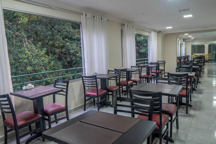 Dining 159 of 171