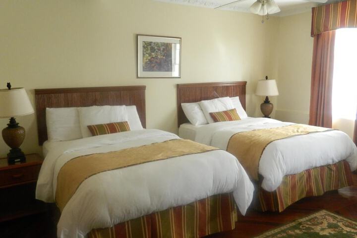 Room 16 of 43