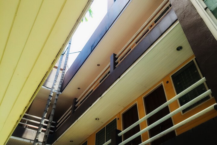Hotel 78 of 81