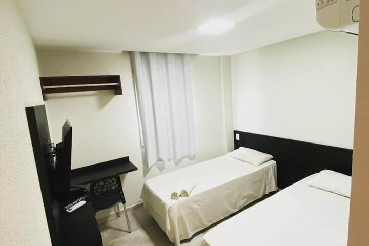 Room 9 of 39