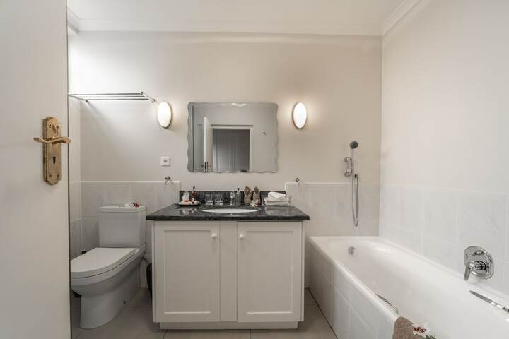 Bath Photo