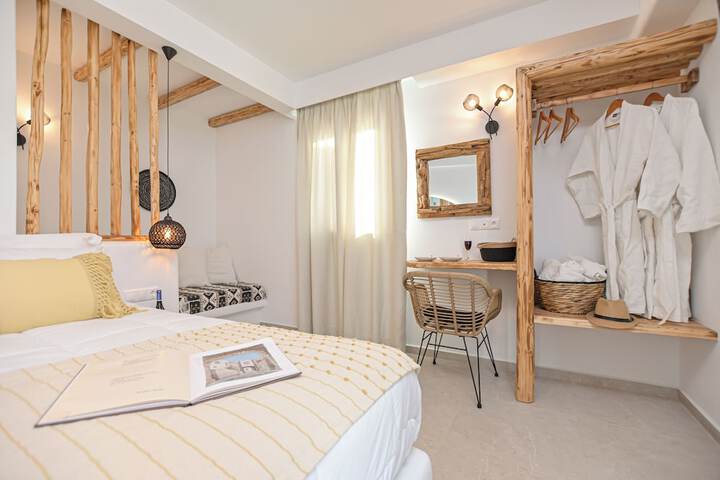Room 54 of 204