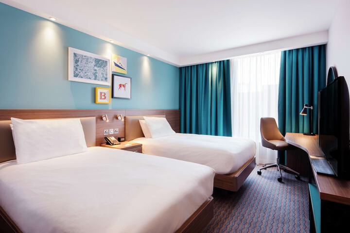 Room 19 of 57