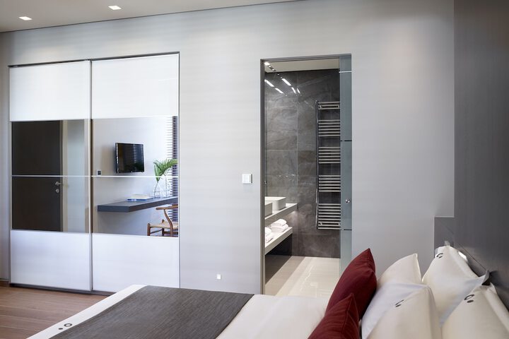Room 6 of 56