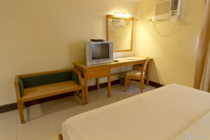 Room 21 of 60
