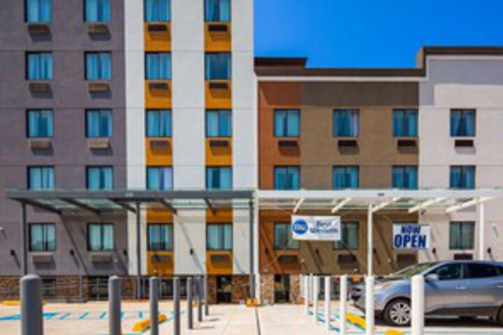 BEST WESTERN Far Rockaway / JFK Airport Area Hotel in Far Rockaway, NY