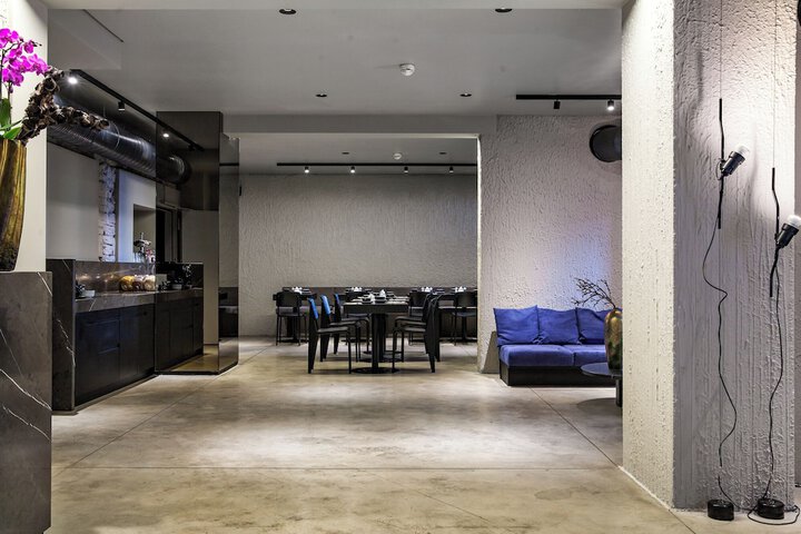 Guest Lobby