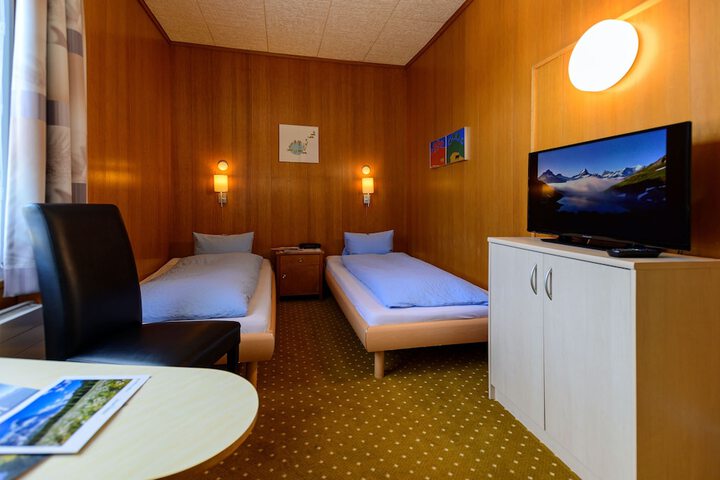 Room 67 of 120