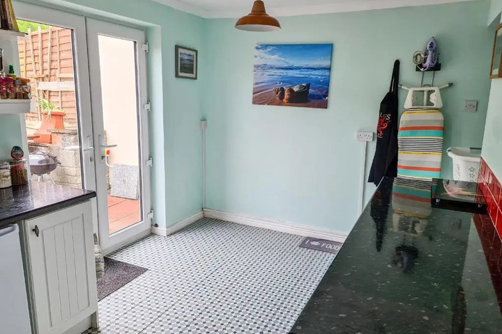 62 Danlan Road Burry Port
