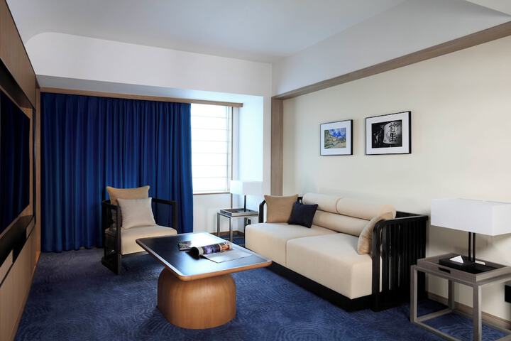 Room 10 of 58