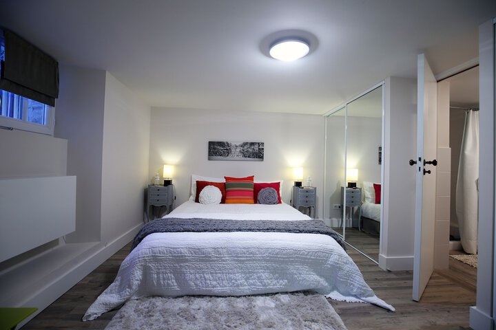 Room 14 of 63