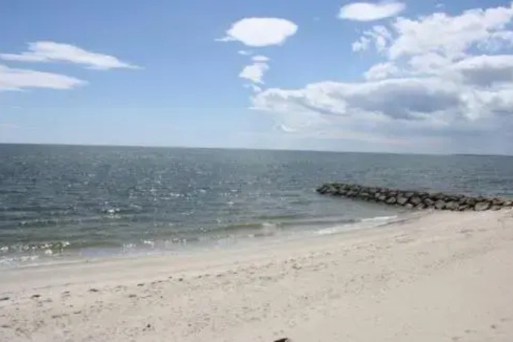 Beach 7 of 10