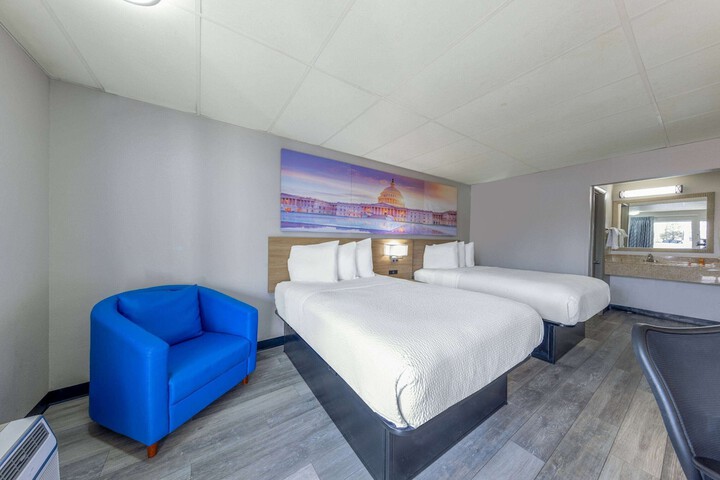 2 Double Beds (2 of 13)