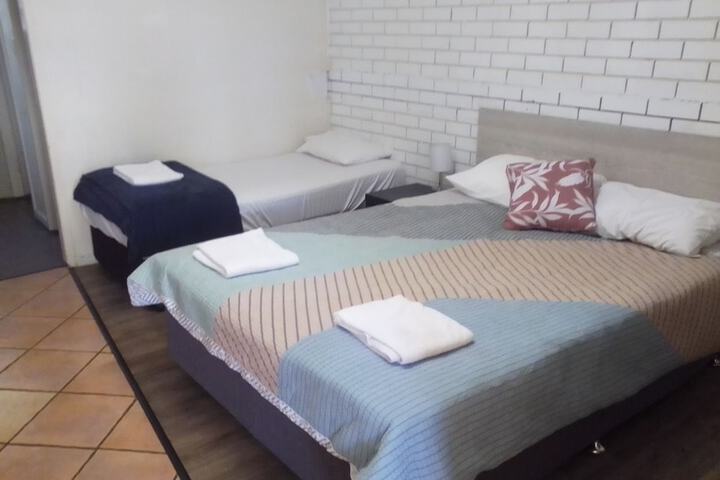 Room 7 of 34
