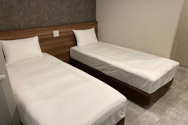Room 19 of 46