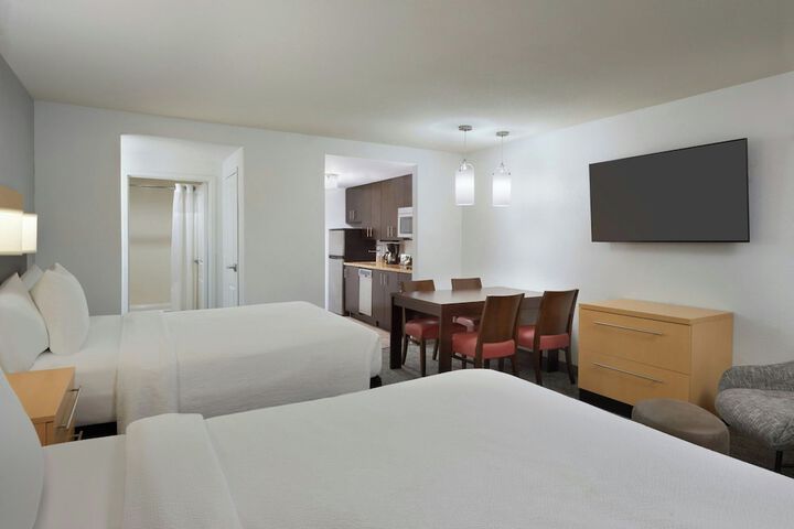 Room 5 of 34