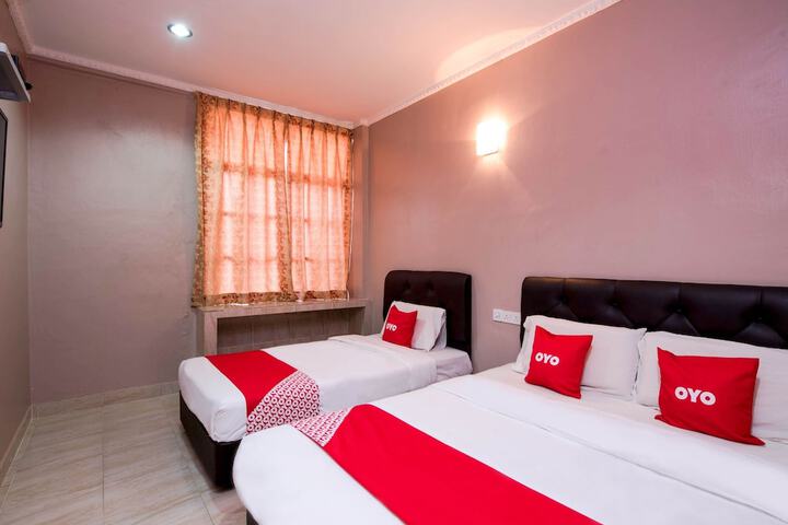 Room 9 of 21