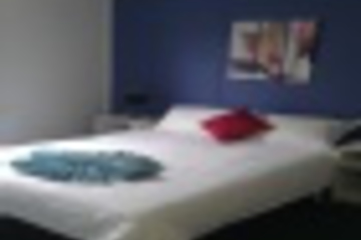 Room 75 of 300