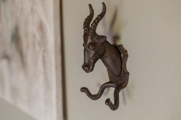 Room 10 of 46