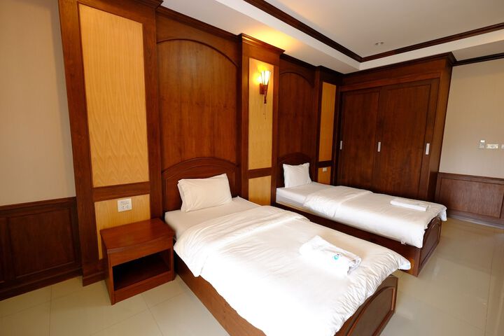 Room 18 of 47