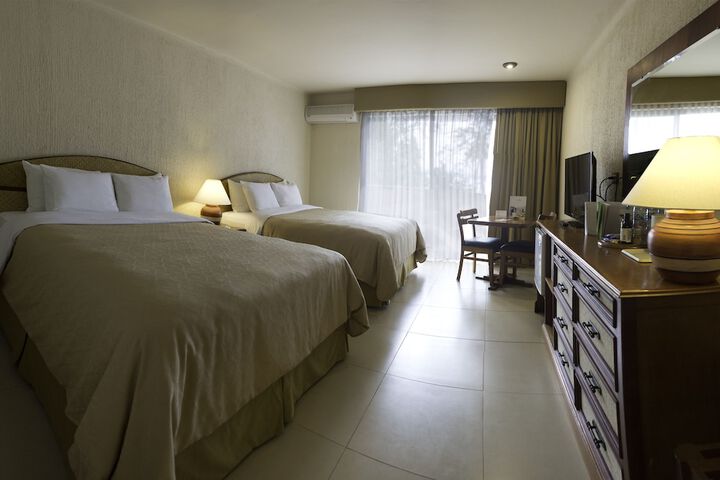 Room 5 of 47