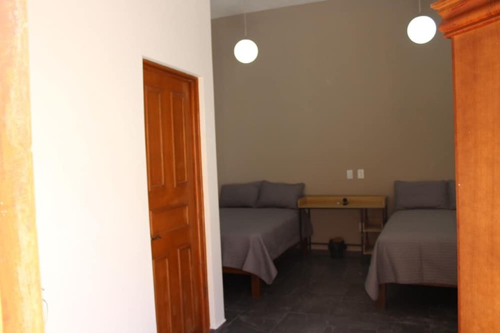 Room 14 of 27