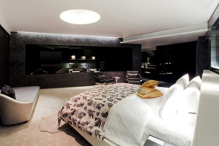 Room 39 of 171