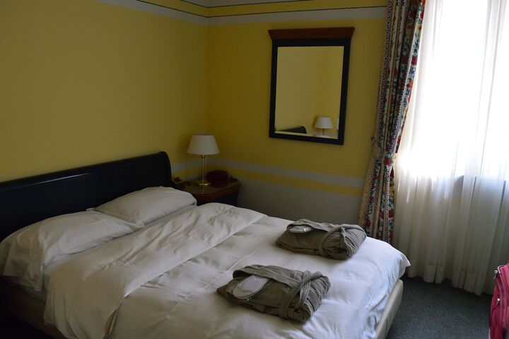 Room 22 of 60